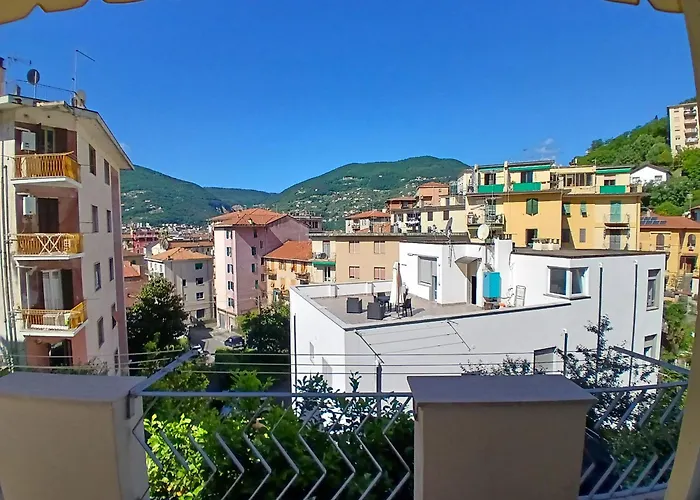 Apartment Holiday Appartamento La Spezia